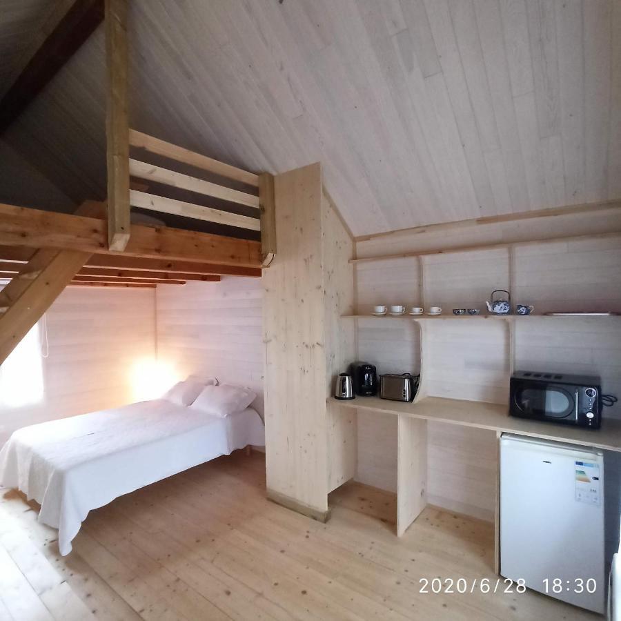 Une Tiny House A Decouvrir Au Coeur De La Cite ! Contrexéville Екстериор снимка